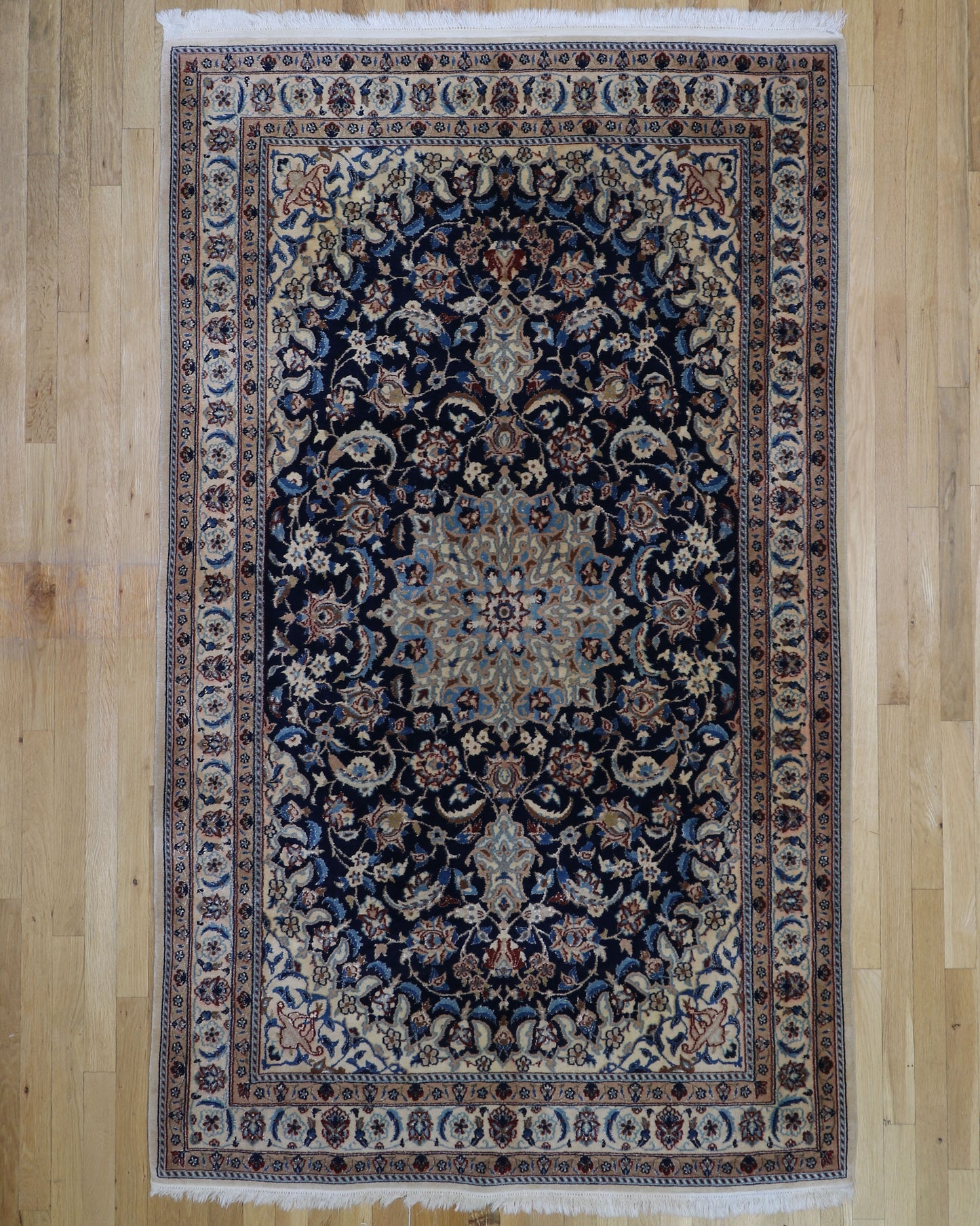 Fine Nain 4'2 x 6'10 Hand Knotted Wool Rug Silk Highlights Perso